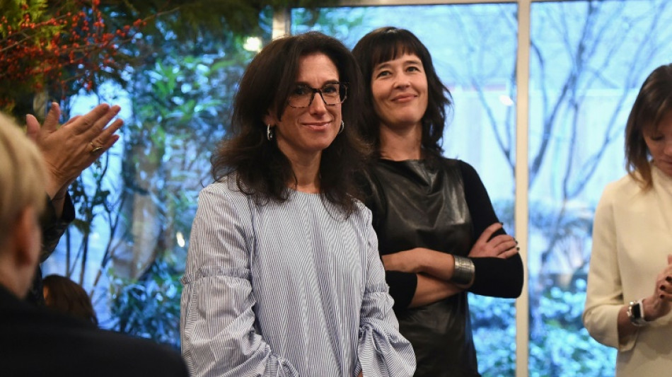 Un article de presse, un tweet viral: la d&eacute;flagration #MeToo