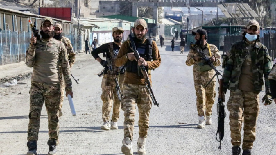 Afeganist&atilde;o denuncia ataque paquistan&ecirc;s que deixou 46 mortos e promete resposta