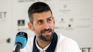 Tennis: Djokovic n'a "pas besoin d'un entra&icirc;neur" pour l'instant