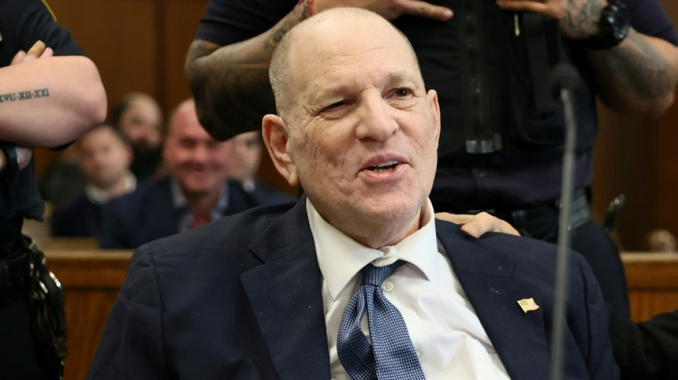 Weinstein vuelve a juicio en Nueva York tras la anulaci&oacute;n de su primera condena