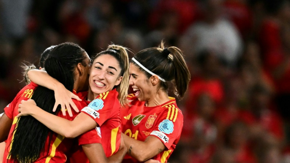Espanha vence Su&iacute;&ccedil;a (2-0) e avan&ccedil;a &agrave;s semifinais da Eurocopa feminina