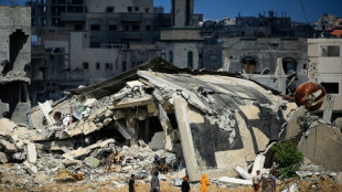 Nuevo &eacute;xodo de palestinos en Gaza tras bombardeos israel&iacute;es en Jan Yunis