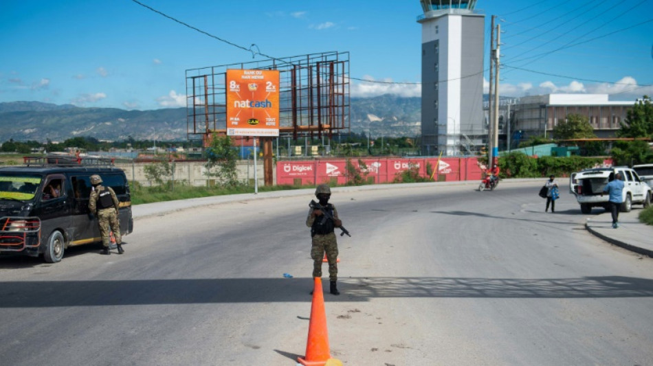 EUA pro&iacute;be voos para o Haiti ap&oacute;s disparos contra avi&otilde;es