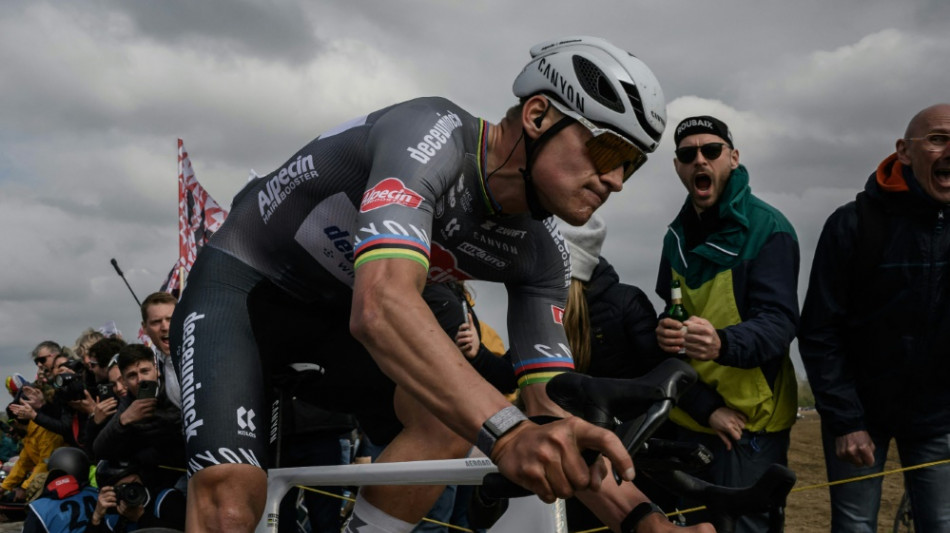 Nach Flaschenwurf: T&auml;ter bittet van der Poel um Entschuldigung