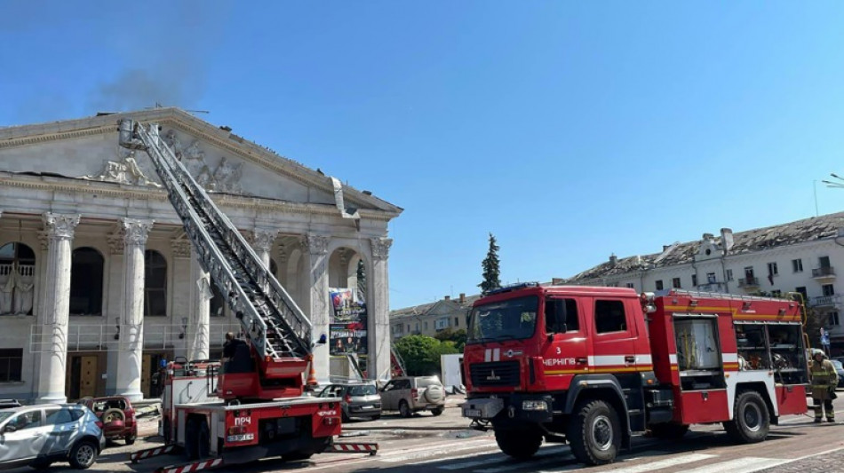 R&uacute;ssia bombardeia cidade do norte da Ucr&acirc;nia ap&oacute;s reuni&atilde;o entre Putin e generais