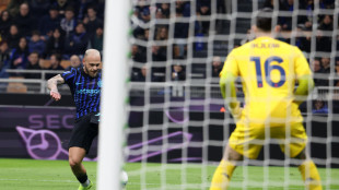 Calcio: Dimarco, i miei sono bei numeri ma senza titoli contano poco