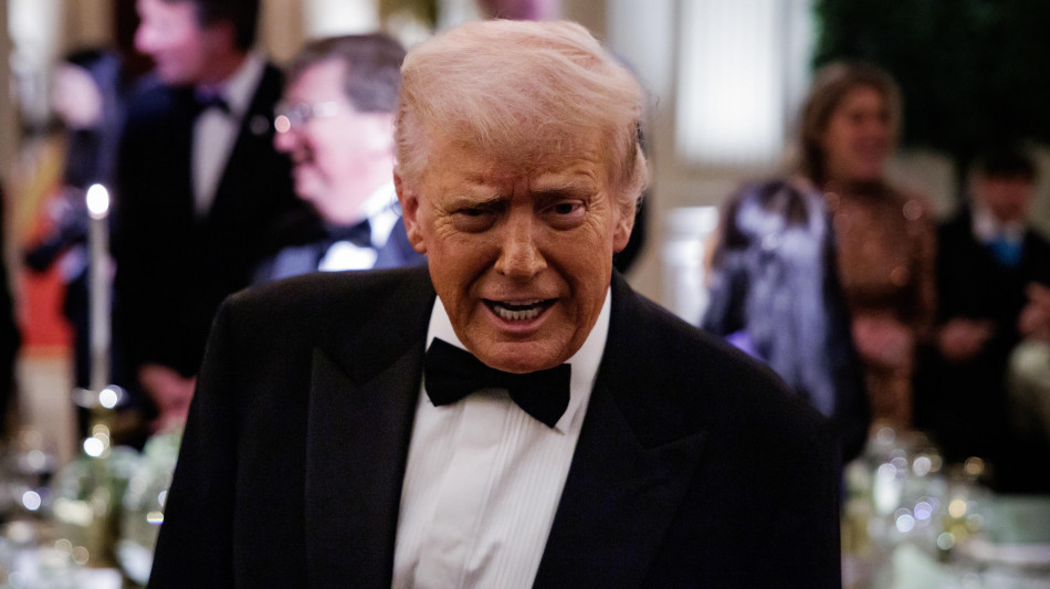 'Trump diserta cena corrispondenti, pensa a evento rivale'