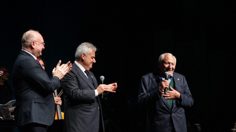 Mogol, 'oggi la musica non rispetta le donne, sono uomini vili'