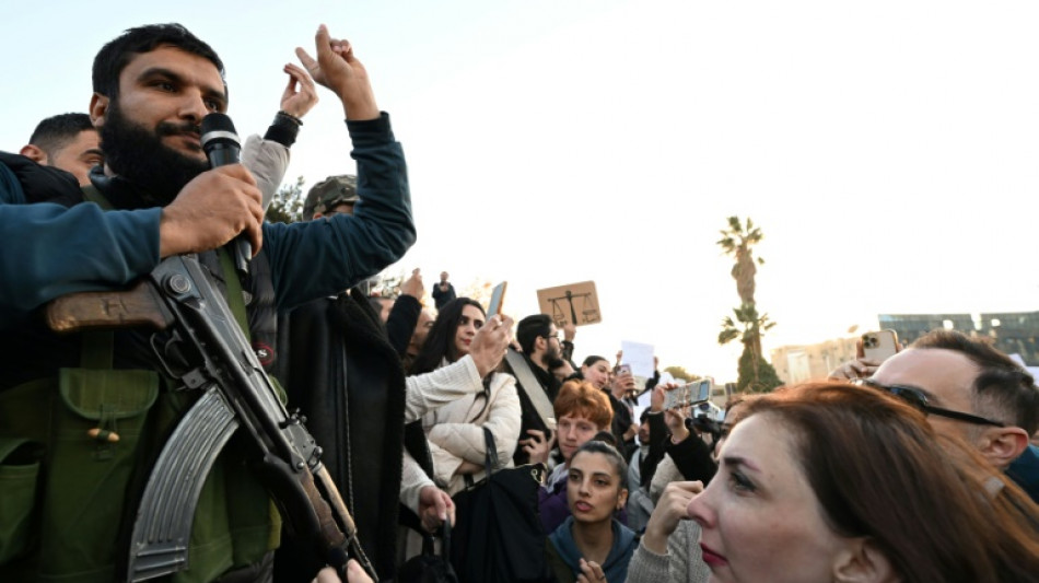 Diplomatas americanos se re&uacute;nem com novos governantes da S&iacute;ria