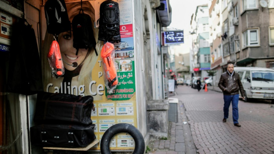 Pelo menos 16 mortos em dois naufr&aacute;gios entre Gr&eacute;cia e Turquia