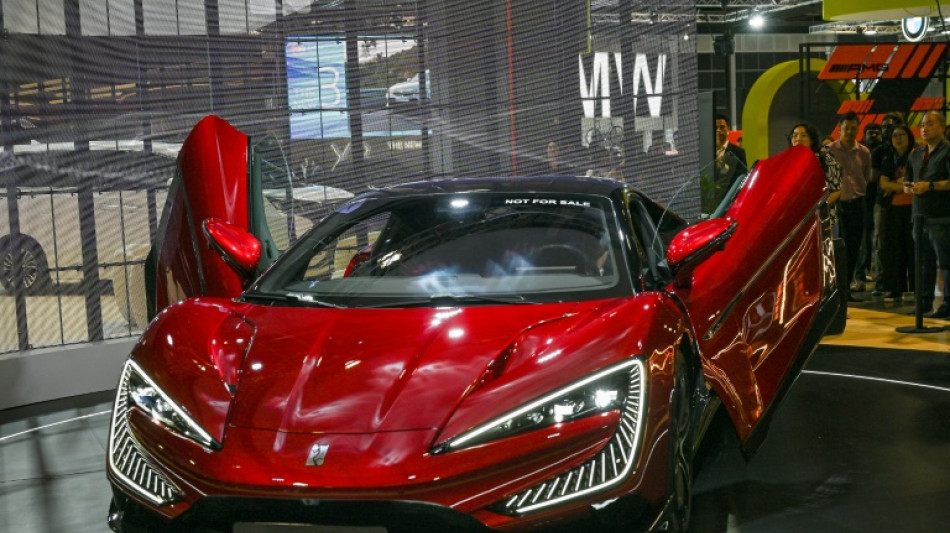 EUA pro&iacute;be ve&iacute;culos conectados que incluam tecnologia chinesa ou russa