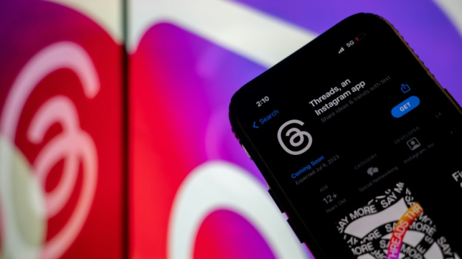 Elon Musk amea&ccedil;a processar Threads, novo concorrente do Twitter