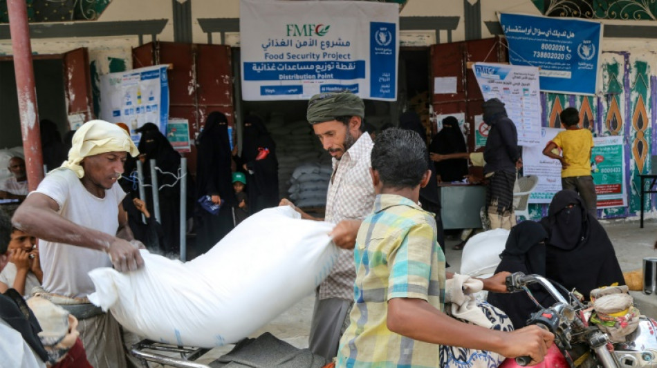 Huthi-Miliz: Israel und USA greifen Flughafen von Jemens Hauptstadt Sanaa an