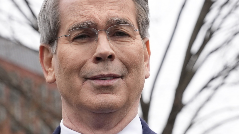 Bessent, allinearsi con la Cina &egrave; come tagliarsi la gola