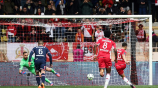 L1: le Paris SG s'&eacute;croule &agrave; Monaco, qui se relance 