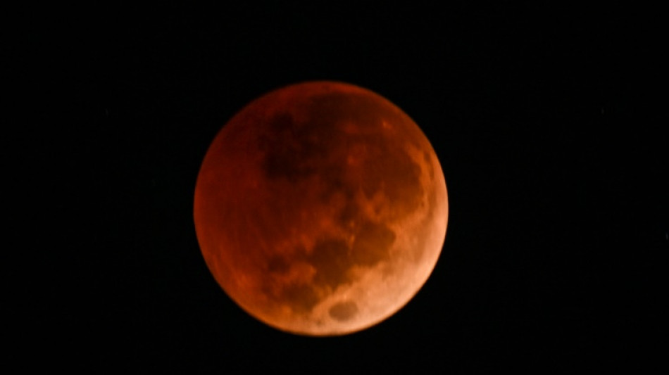 La "Luna de sangre" ser&aacute; visible en la madrugada del viernes