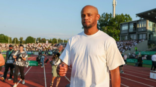 Entspannter Kompany-Einstand: M&uuml;ller trifft doppelt