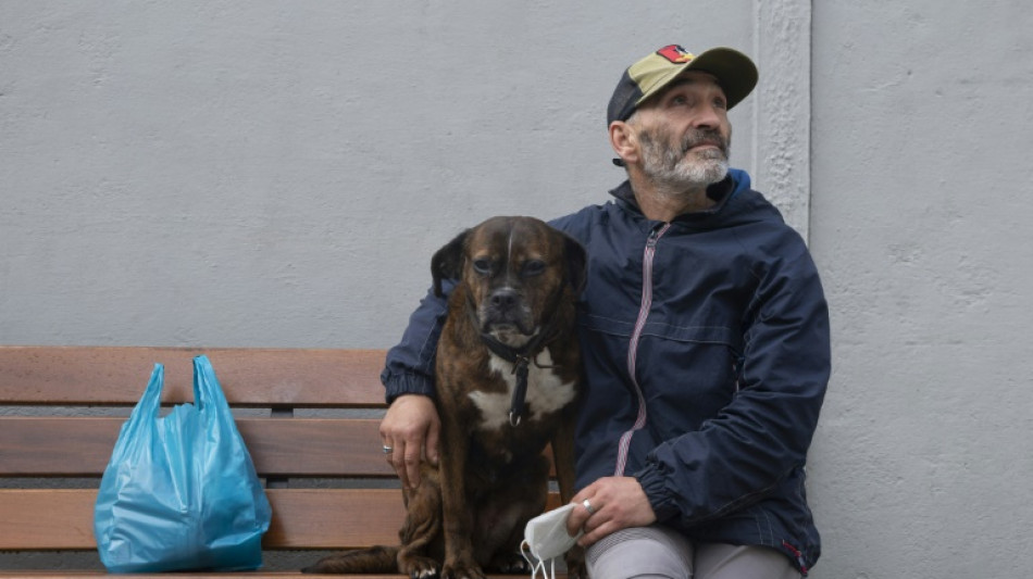 La dura vida del pescador en Galicia: largas traves&iacute;as en condiciones extremas
