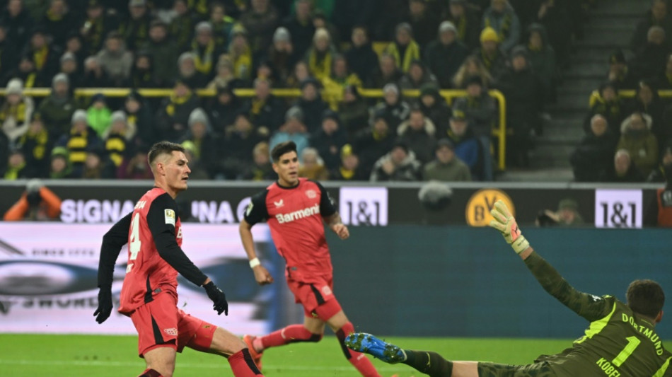 Keine Abwehr, keine Chance: Bayer st&uuml;rmt die BVB-Festung