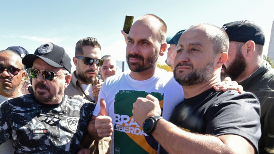 Demonstration in Brasilia f&uuml;r lockerere Waffenrechte