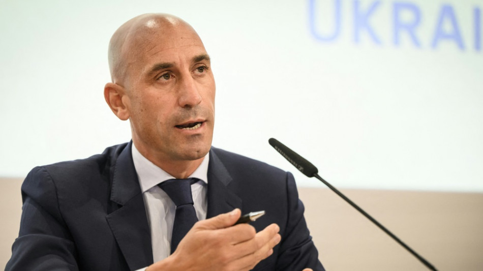 Rubiales entschuldigt sich f&uuml;r Kuss-Skandal