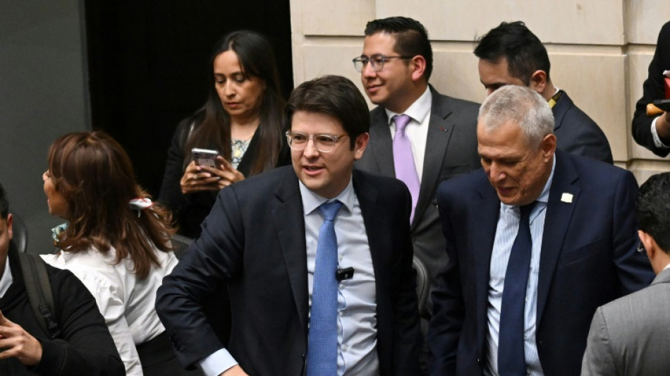 Aspirante &agrave; Presid&ecirc;ncia da Col&ocirc;mbia sofre atentado em Bogot&aacute;