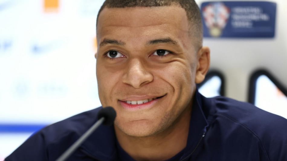 PSG pede anula&ccedil;&atilde;o de penhora &agrave;s suas contas em lit&iacute;gio com Mbapp&eacute;