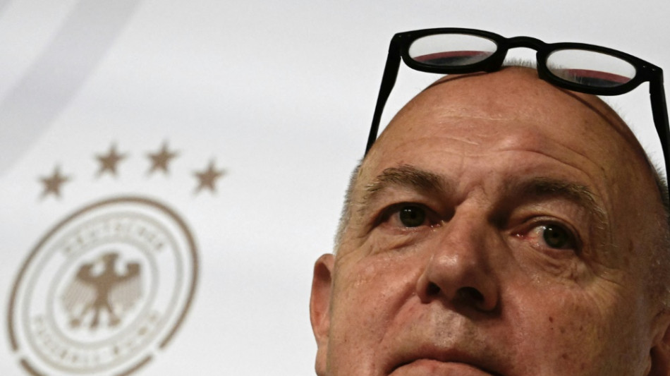 Bei Trauerfeier: DFB-Pr&auml;sident Neuendorf adelt Daum