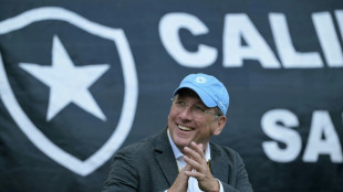 John Textor vende sua parte do capital do Crystal Palace