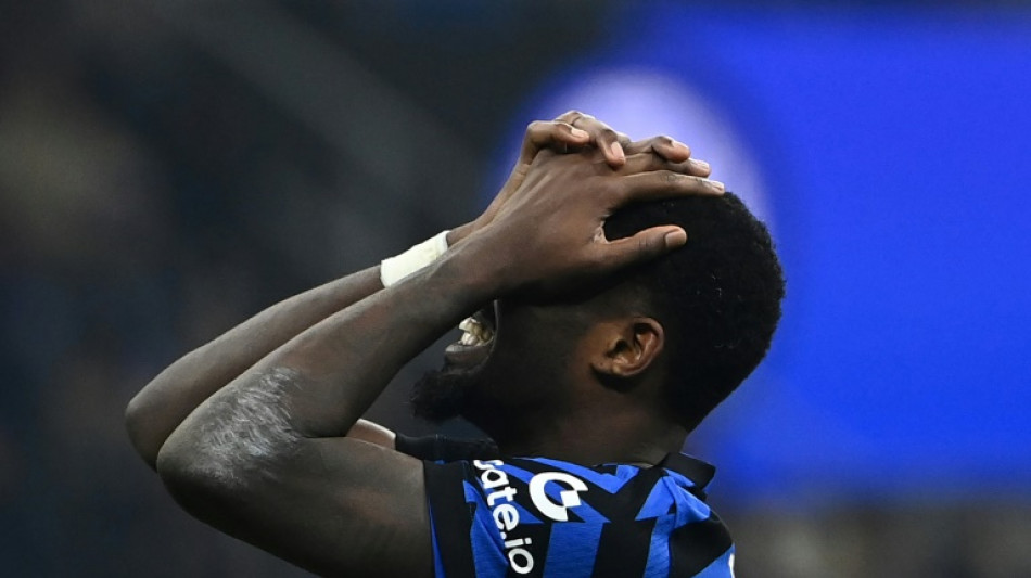 Inter de Mil&atilde;o trope&ccedil;a em casa com Bologna no Italiano