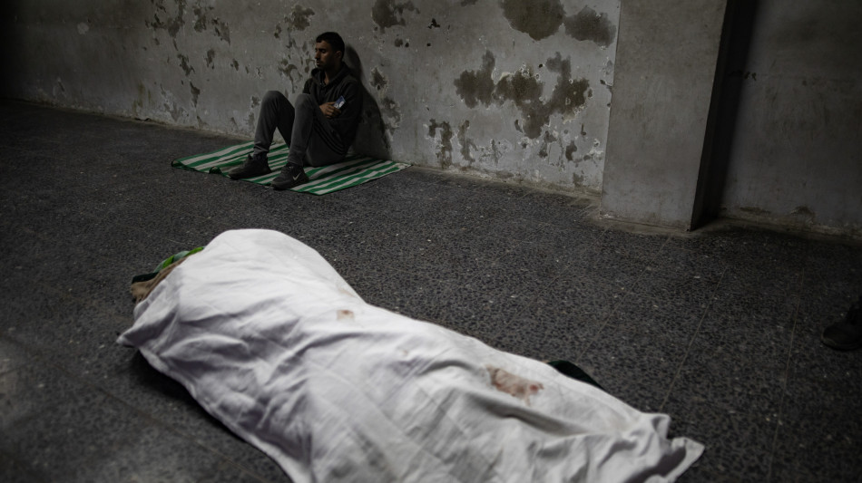 Media, 40 morti a Jabalia.Idf,colpito centro comando Hamas