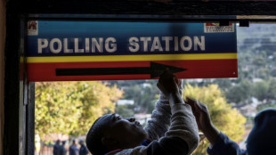 Sem partidos e com monarca absolutista, Essuat&iacute;ni realiza elei&ccedil;&otilde;es