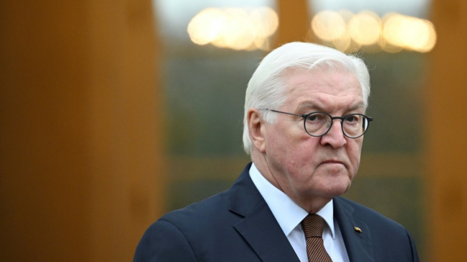 Steinmeier zeichnet Ministerpr&auml;sidenten "aus Mitte unserer Gesellschaft" aus