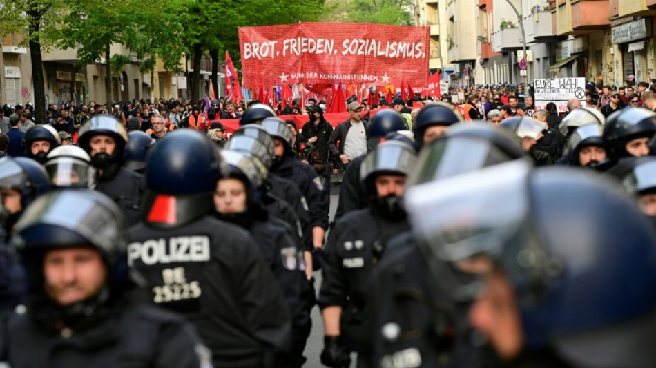 Polizei und Regierung ziehen positive Bilanz nach Berliner Maifeiertag