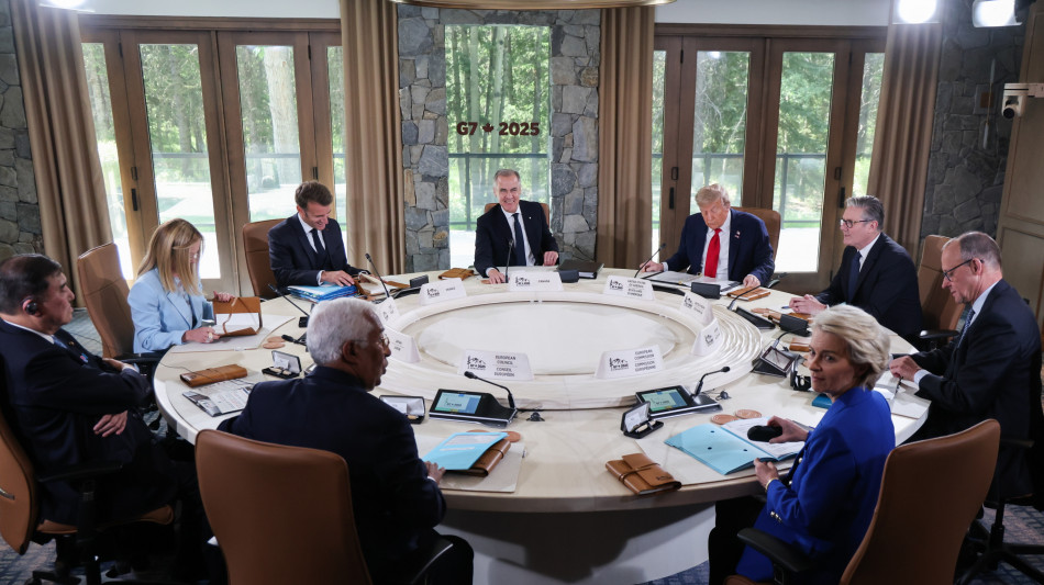 Lungo colloquio fra Trump e Macron a margine del G7