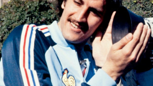 Morre ex-jogador franc&ecirc;s Fran&ccedil;ois Bracci, lenda do Olympique de Marselha