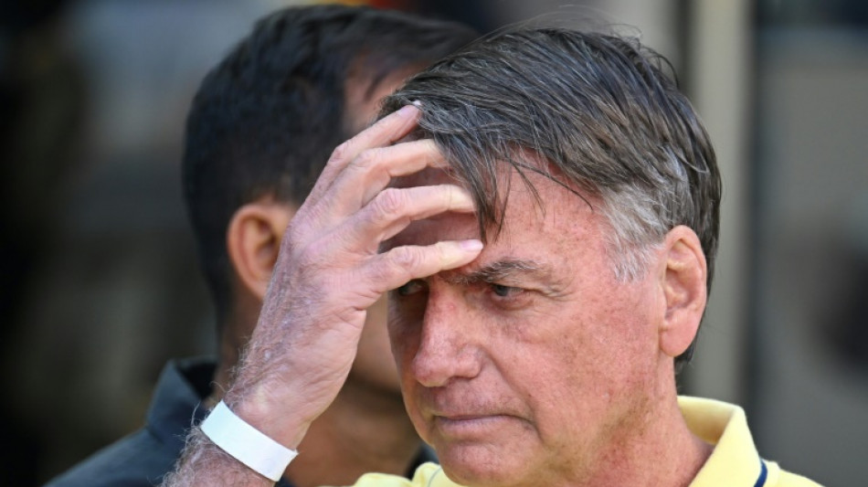 STF forma maioria para manter condenação de Bolsonaro