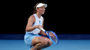 Qualifier Inglis to splash out on toaster, kettle after Melbourne run