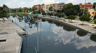 Fuertes lluvias generan caos en aeropuerto de Ciudad de M&eacute;xico